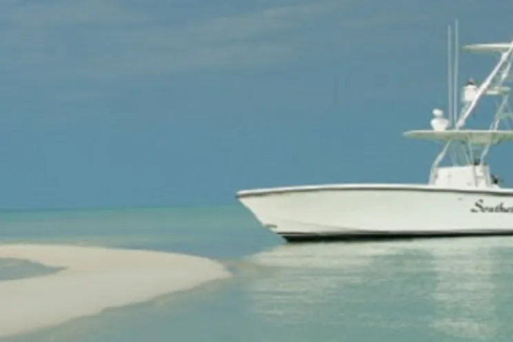 Charter Yacht SLUMBER VENTURE - Custom Power Cat 60 - 3 Cabins - Bahamas - Nassau - Paradise Island - Georgetown