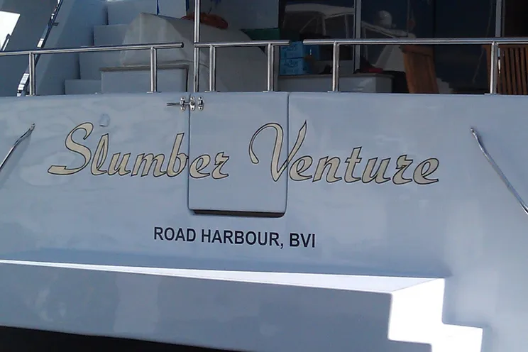 Charter Yacht SLUMBER VENTURE - Custom Power Cat 60 - 3 Cabins - Bahamas - Nassau - Paradise Island - Georgetown