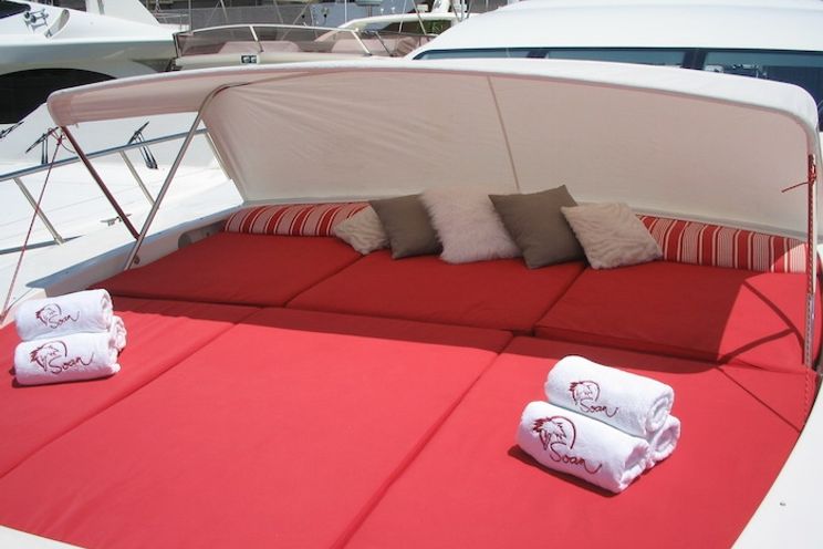 Charter Yacht SOAN - Mangusta 92 - 4 Cabins - Antibes - Cannes - Monaco