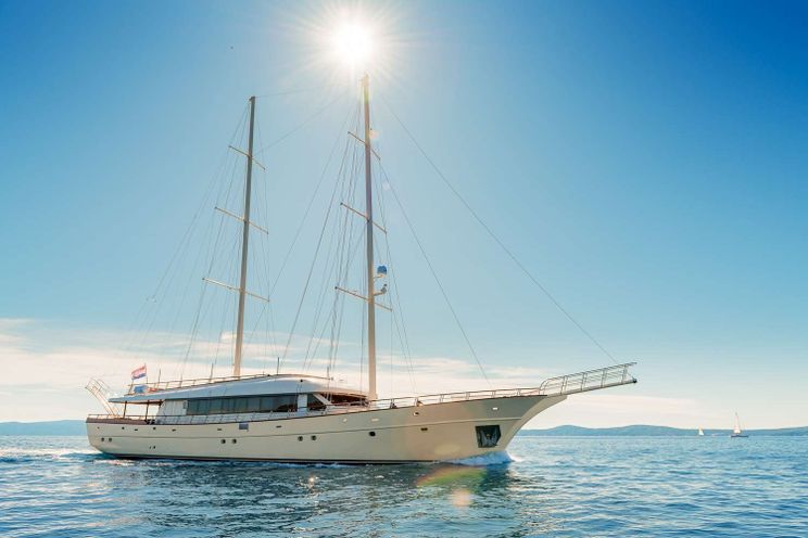 Charter Yacht SON DE MAR - 45m Custom Motor Sailer - 6 Cabins - Split - Hvar - Dubrovnik