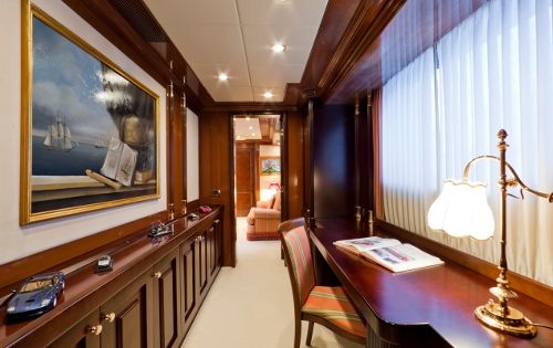 SOPHIE BLUE CBI Navi 41 Luxury Superyacht Master Study