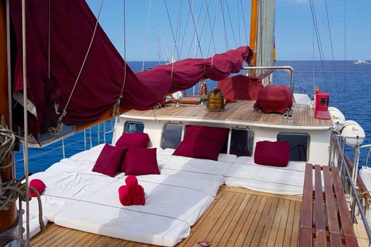 Charter Yacht SOUTHERN CROSS - Day charter for up to 65 guests - Barcelona