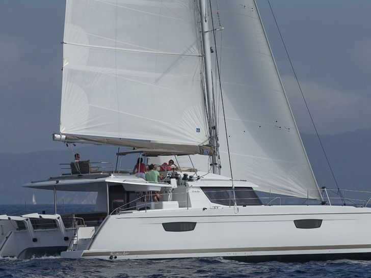 Saba 50 - Sailing