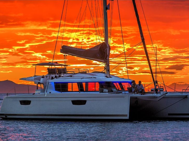 Saba 50 - Sailing Saba 50 - Sailing