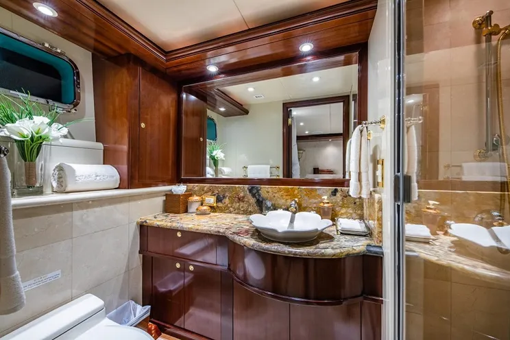 Charter Yacht STARSHIP - Van Mill 143 - 5 Cabins - Fort Lauderdale - Florida East Coast - Nassau - Staniel Cay - Exumas - Bahamas