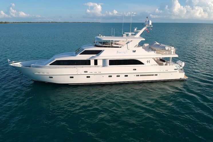 Charter Yacht STERLING V - Hargrave 93 - 3 Cabins - Fort Lauderdale - Florida - Bahamas