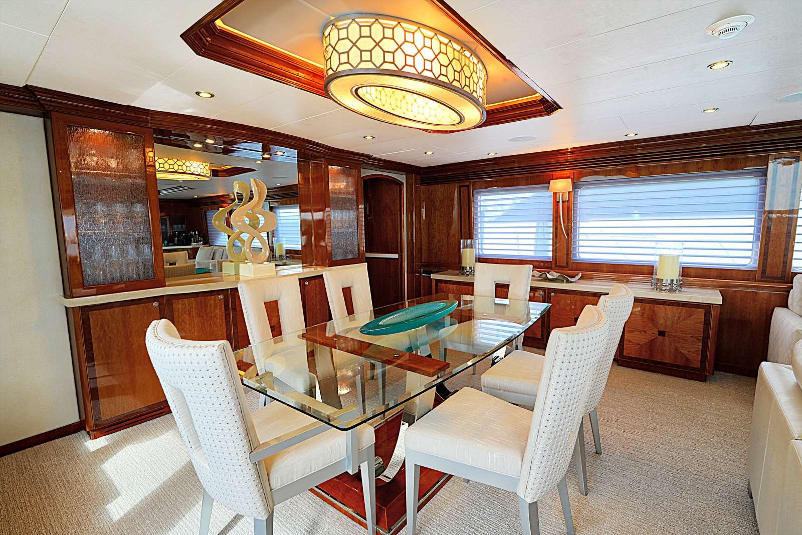 STERLING V Yacht Dining