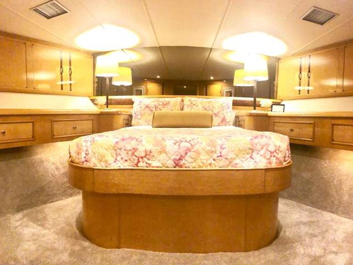 VIP cabin