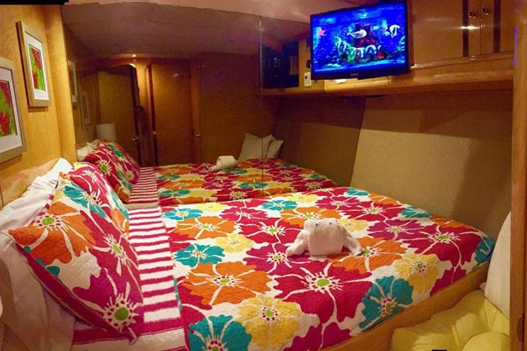 Charter Yacht SUITE LIFE - Tarrab Yachts - 4 Cabins - St Thomas - Virgin Islands