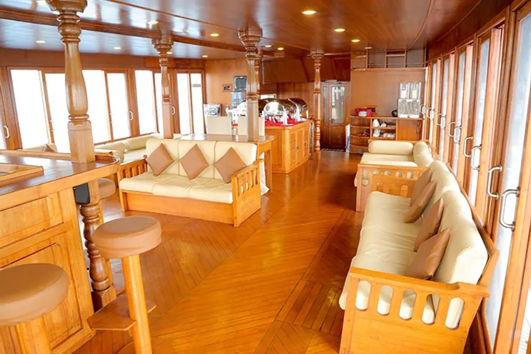 Charter Yacht MADIVARU - 6 Cabins - Maldives,Indian Ocean