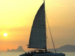 Sun Cat 22 - Day Charter - Event Catamaran for Up to 100 guests!