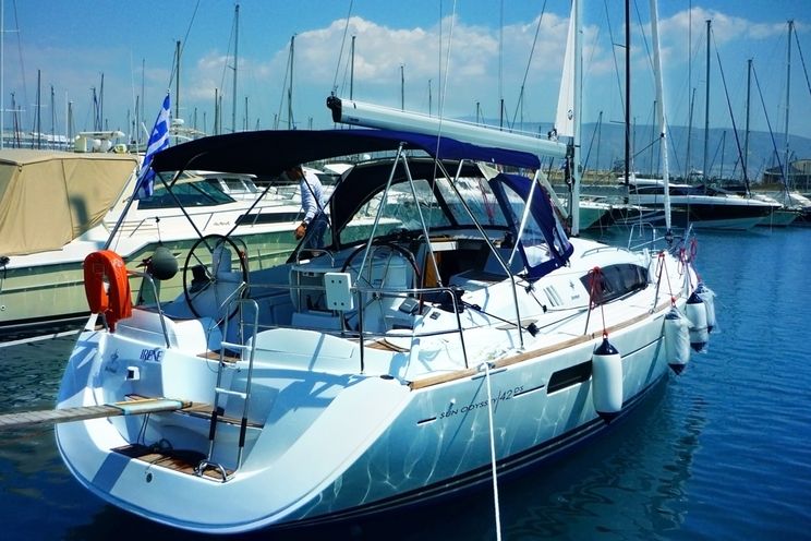 Charter Yacht Sun Odyssey 42DS(2011)- 3 Cabins - Athens