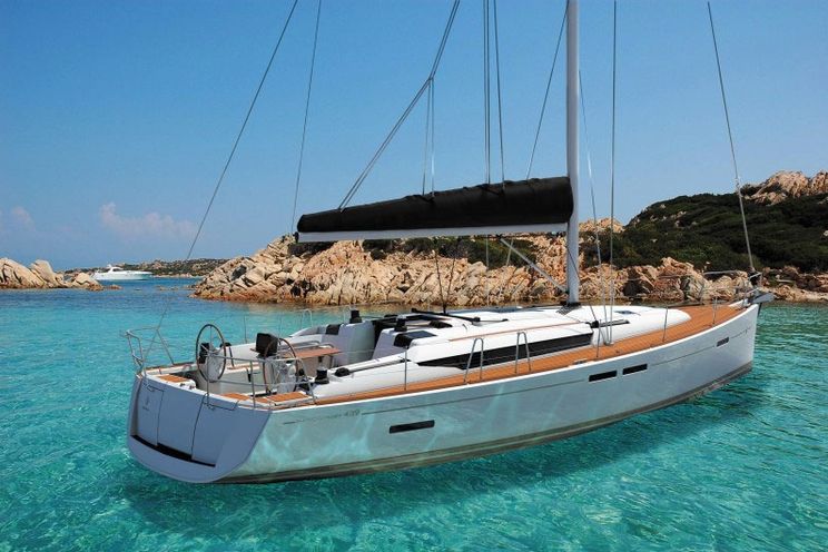 Charter Yacht Sun Odyssey 439 - 4 Cabins - Malta