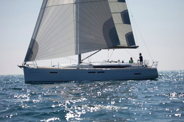 Charter Yacht Sun Odyssey 439 - 4 Cabins - San Antonio - Ibiza - Formentera