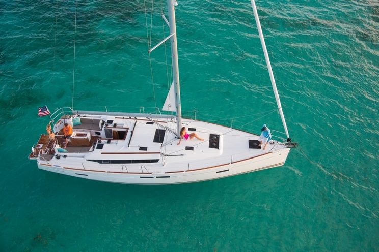 Charter Yacht Sun Odyssey 469 - 4 cabins - Athens