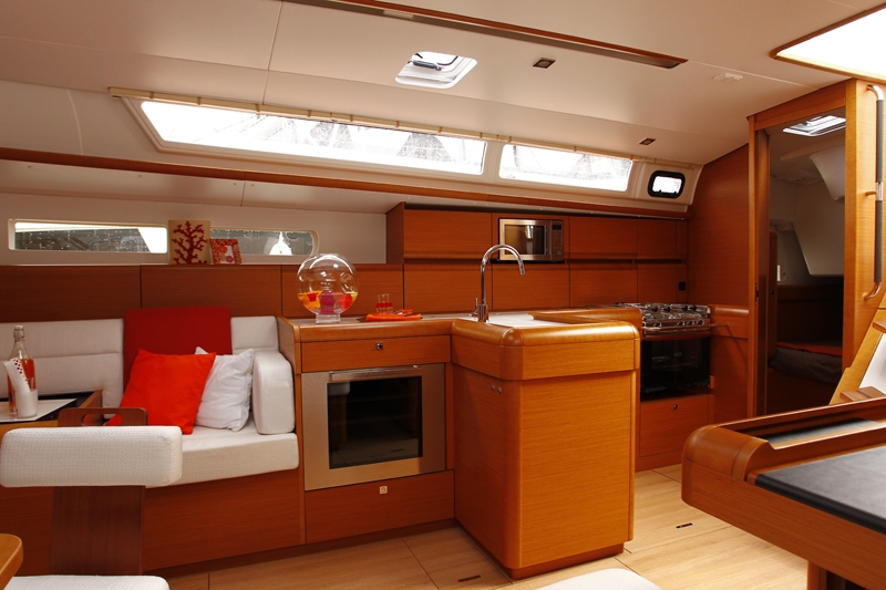 Charter Yacht Sun Odyssey 59 - 5 Cabins - Athens