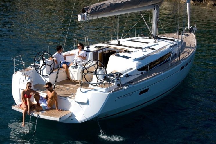 Charter Yacht Sun Odyssey 509 - 5 Cabins - Castellammare di Stabia - Italy