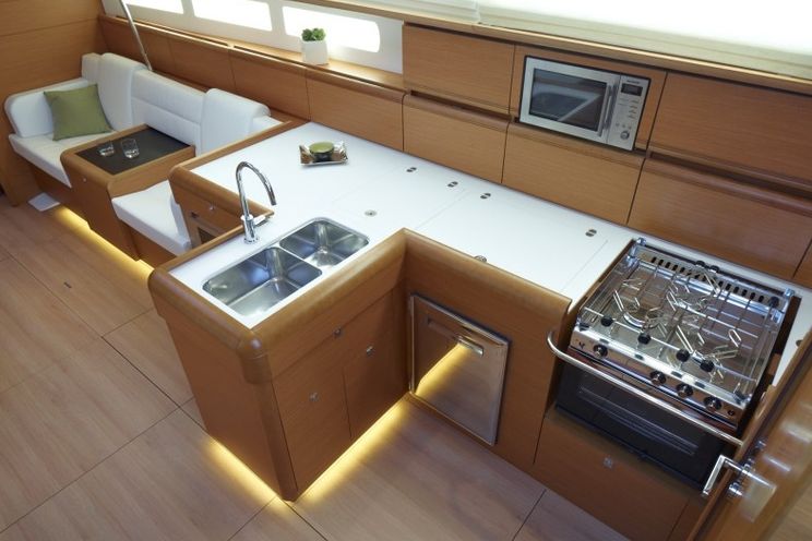 Charter Yacht Sun Odyssey 509 - 5 Cabins - British Virgin Islands - St Maarten - Tortola - Trinidad