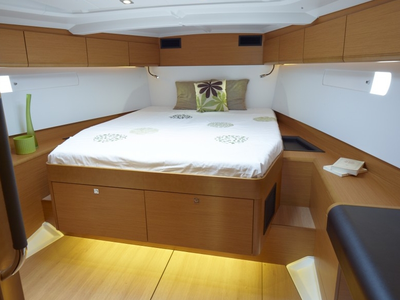 Charter Yacht Sun Odyssey 509 - 5 Cabins - British Virgin Islands - St Maarten - Tortola - Trinidad