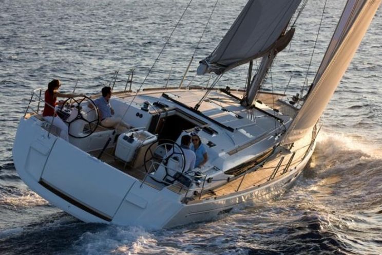 Charter Yacht Sun Odyssey 509 - 5 Cabins - Malta