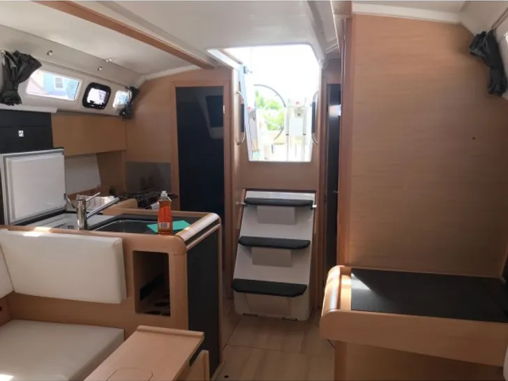 Jeanneau Sun Odyssey 349 Jeanneau Sun Odyssey 349
