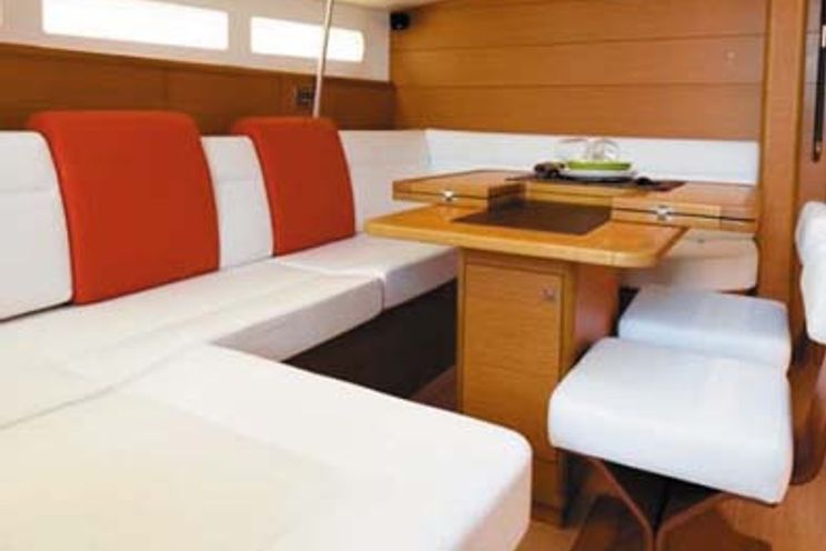 Charter Yacht Sun Odyssey 469 - 4 Cabins - Praslin,Seychelles