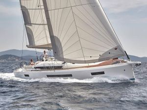 Sun Odyssey 490 - 4 + 1 cabins(4 double 1 bunk)- 2019 - Portisco Sun Odyssey 490 - 4 + 1 cabins(4 double 1 bunk)- 2019 - Portisco