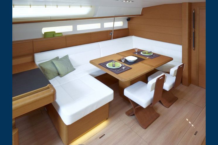 Charter Yacht Sun Odyssey 519 - 2018 - 6 cabins(5 double + 1 bunk + 1 single)- USVI - BVI