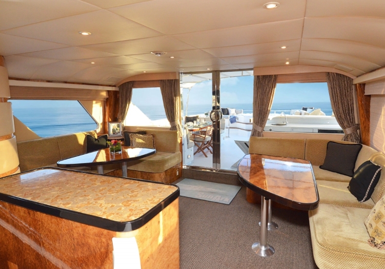 Charter Yacht SUNARK - Heesen 120 - 4 Cabins - Bahamas - Nassau - Paradise Island