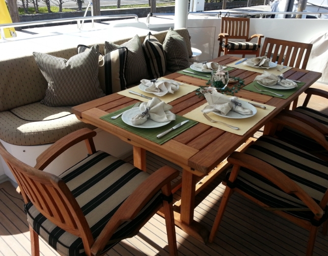 Charter Yacht SUNARK - Heesen 120 - 4 Cabins - Bahamas - Nassau - Paradise Island