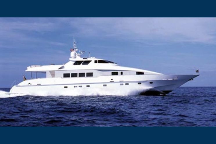 Charter Yacht SUNARK - Heesen 120 - 4 Cabins - Bahamas - Nassau - Paradise Island