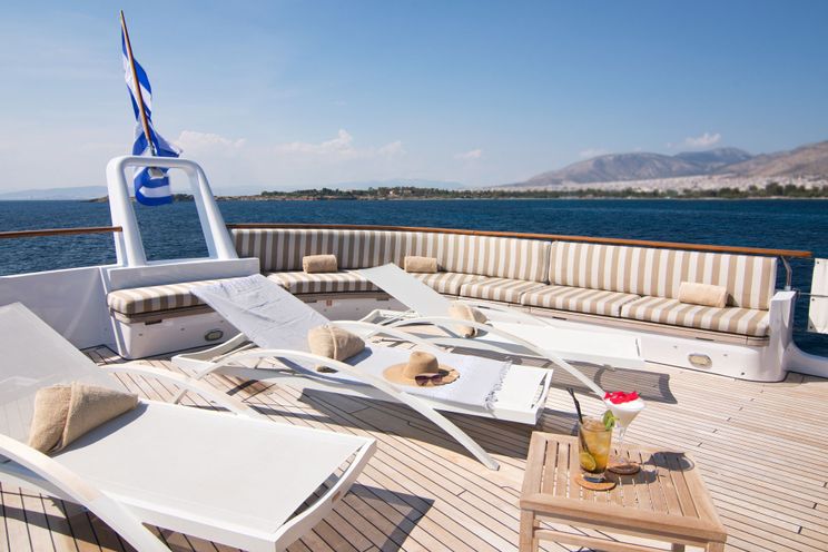 Charter Yacht SUNCOCO - Lowland 103 - 4 Cabins - Athens - Mykonos - Kos