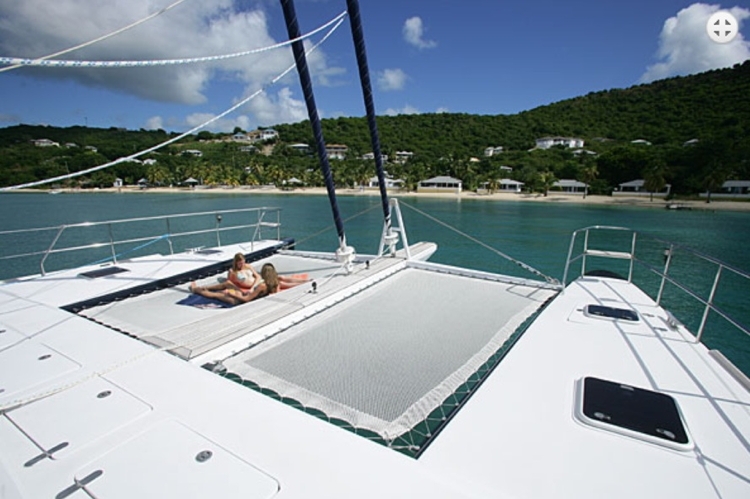 Charter Yacht Sunreef 62 - Guest Capacity 45 - Singapore