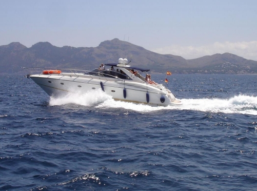 Charter Yacht Sunseeker Camargue 50 - 2 Cabins - Puerto Adriano - Puerto Portals - Palma de Mallorca