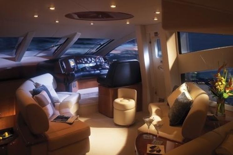 Charter Yacht Sunseeker Manhattan 60 - Day Charter up to 12 people - 3 cabins - Croatia - Split
