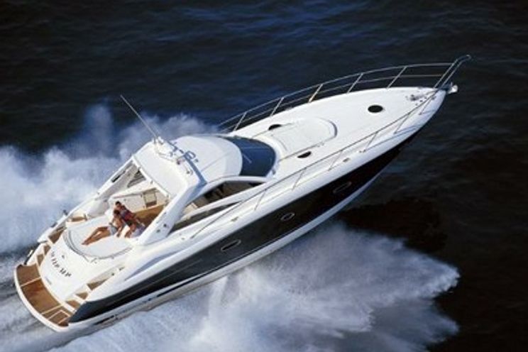 Charter Yacht Sunseeker Portofino 53 - 3 Cabins - Cancun - Isla Mujeres - Playa Del Carmen