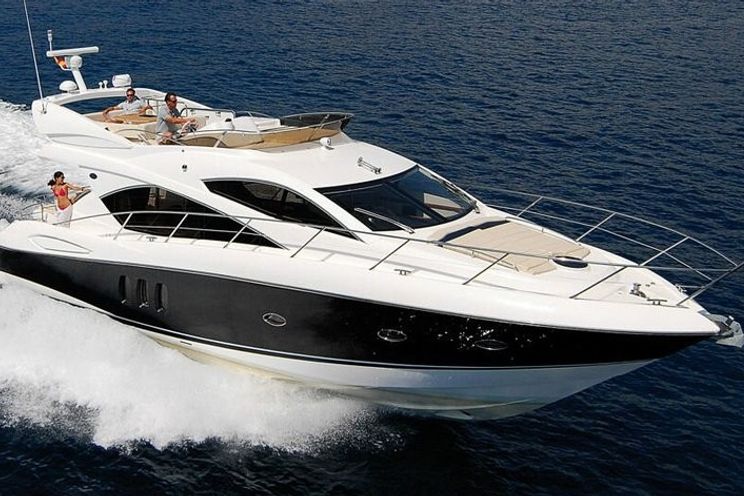 Charter Yacht Sunseeker Manhattan 60 - Day Charter up to 12 people - 3 cabins - Croatia - Split