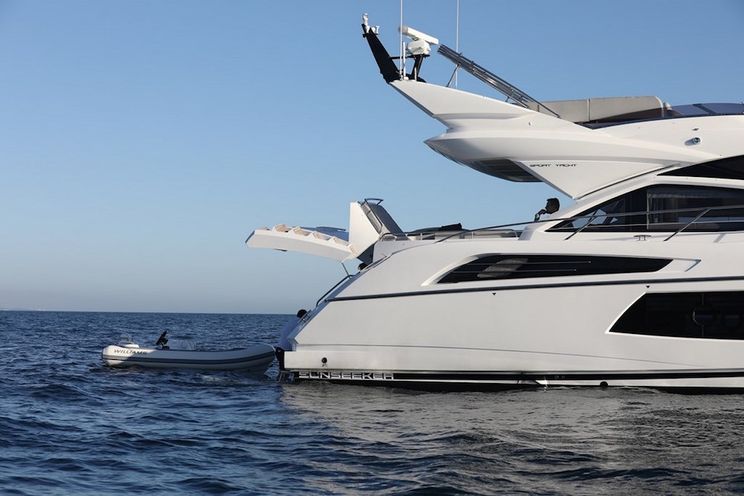 Charter Yacht Sunseeker 68 Sport Yacht - 3 Cabins - Puerto Banús - Costa del Sol - Marbella - Sotogrande