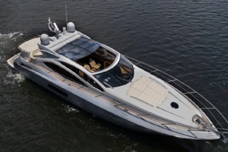 Charter Yacht Sunseeker Predator 64 - 2 Cabins - Nassau - Rose island - Exuma