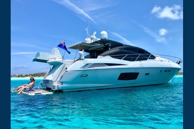 Charter Yacht Sunseeker Predator 64 - 2 Cabins - Nassau - Rose island - Exuma