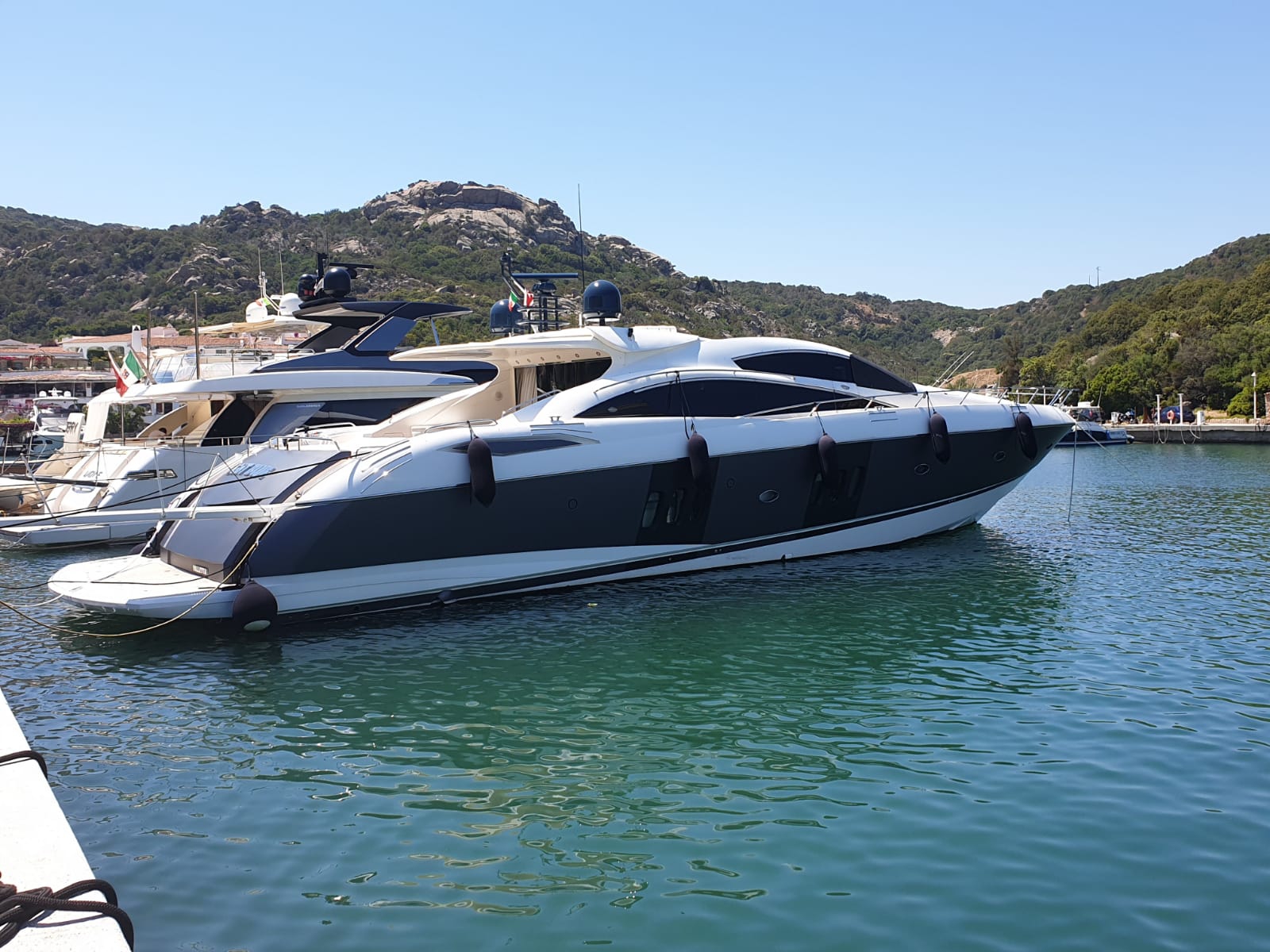Sunseeker Predator 68 - 2 Cabins - Poltu Quatu - Porto Cervo - Porto Rotondo
