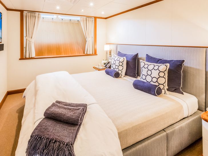 SURI Halter Marine 63m Luxury Superyacht Double Cabin SURI Halter Marine 63m Luxury Superyacht Double Cabin