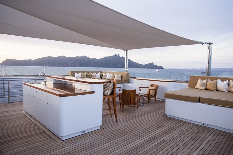 Charter Yacht SURI - 63m Halter Marine - 7 Cabins - New Zealand,Fiji,Tahiti and the South Pacific