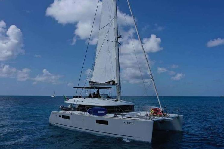 Charter Yacht TAIPAN - Lagoon 560 - 5 cabins - Portisco - Olbia - Porto Cervo - Martinique