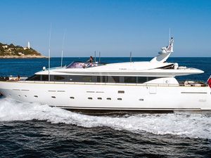 TALILA - Mondomarine 29m - 4 Cabins - Monaco - Cannes - St Tropez - Antibes TALILA - Mondomarine 29m - 4 Cabins - Monaco - Cannes - St Tropez - Antibes