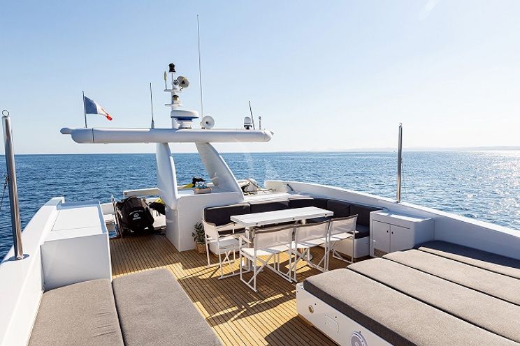 Charter Yacht TALILA - Mondomarine 29m - 4 Cabins - Monaco - Cannes - St Tropez - Antibes