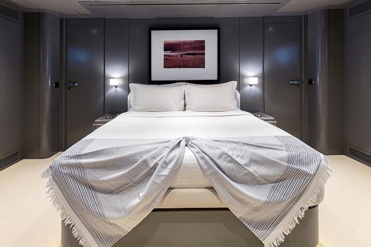 Charter Yacht TALILA - Mondomarine 29m - 4 Cabins - Monaco - Cannes - St Tropez - Antibes