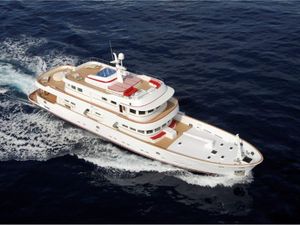 TANANAI - Terranova 115 - 6 Staterooms - Capri - Amalfi Coast - Positano TANANAI - Terranova 115 - 6 Staterooms - Capri - Amalfi Coast - Positano