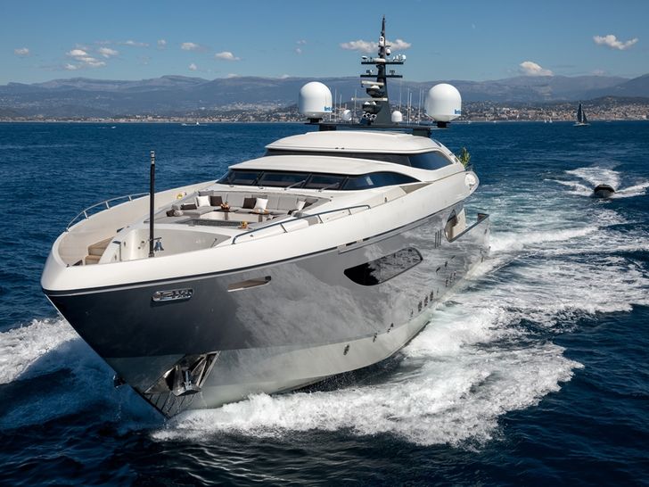 TATII Tamsen 41m Luxury Superyacht Running