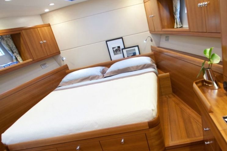 Charter Yacht Terra di Mezzo III - Solaris 72 - Sicily - Milazzo - Naples - West Med